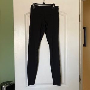 Black Lululemon Wunder Under leggings, size 2